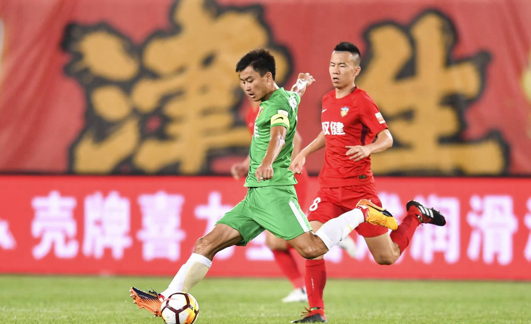 包含金州勇士迎亚冠关键赛，加时末段完成体检，媒体盛赞，团队化学反应显著的词条